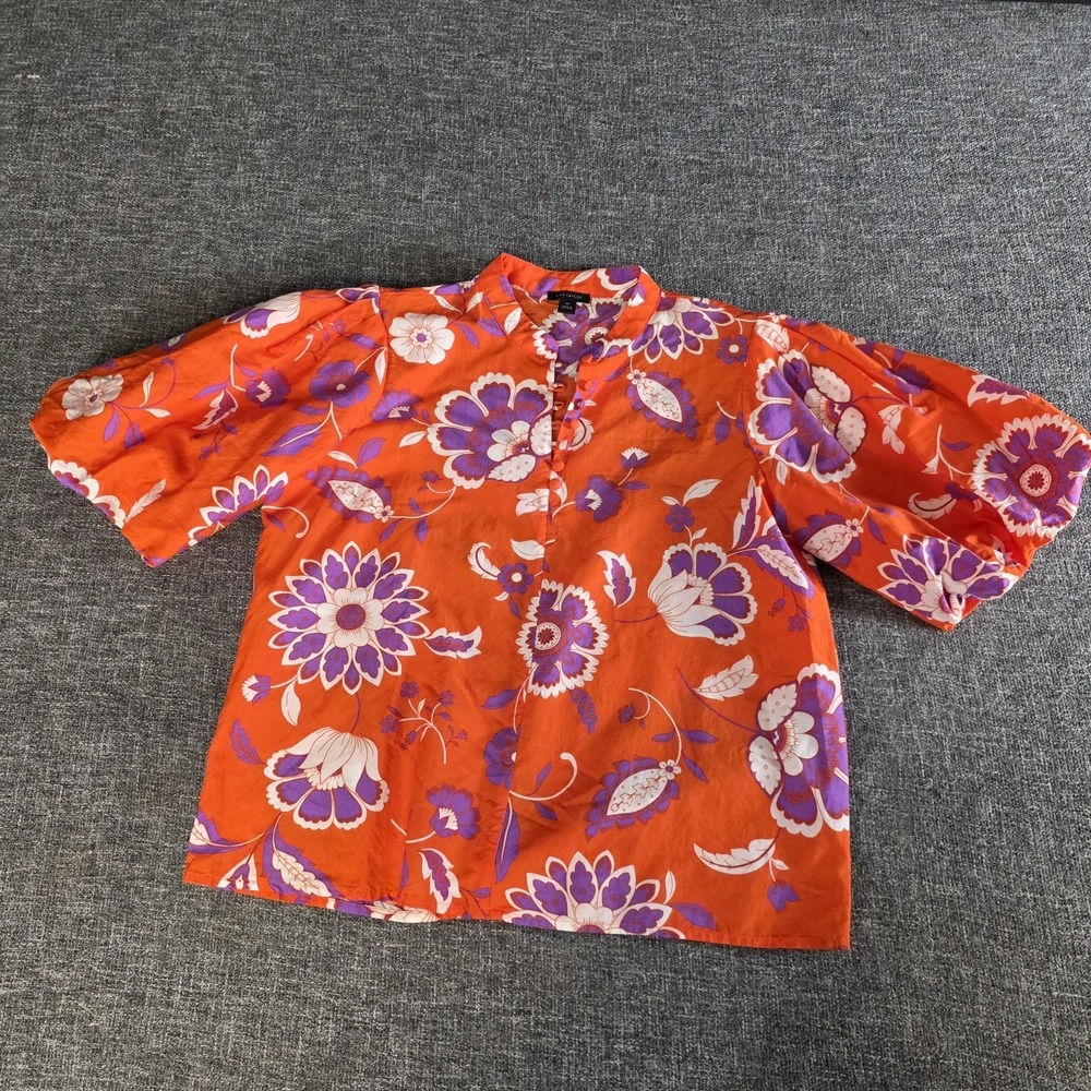 Ann Taylor Floral Puffy Short Sleeve Womens Small Petite Blouse 1/4 Button Up